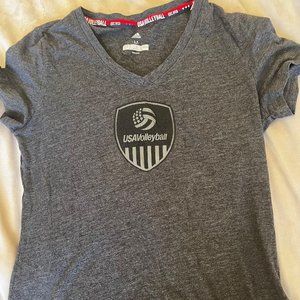 Adidas USA womens Volleyball T shirt size Medium